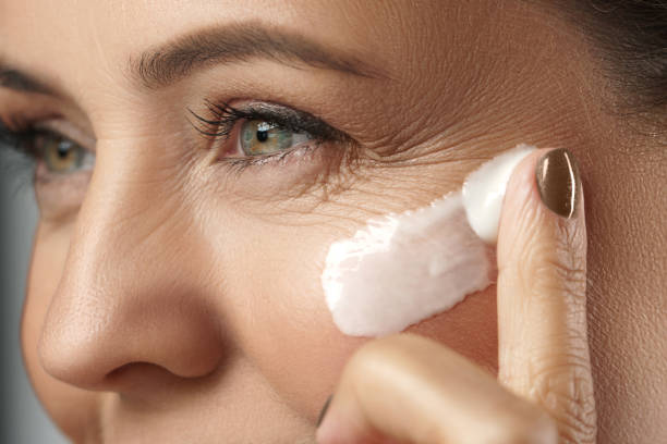 Essential Ingredients and Habits for Achieving Ageless Skin